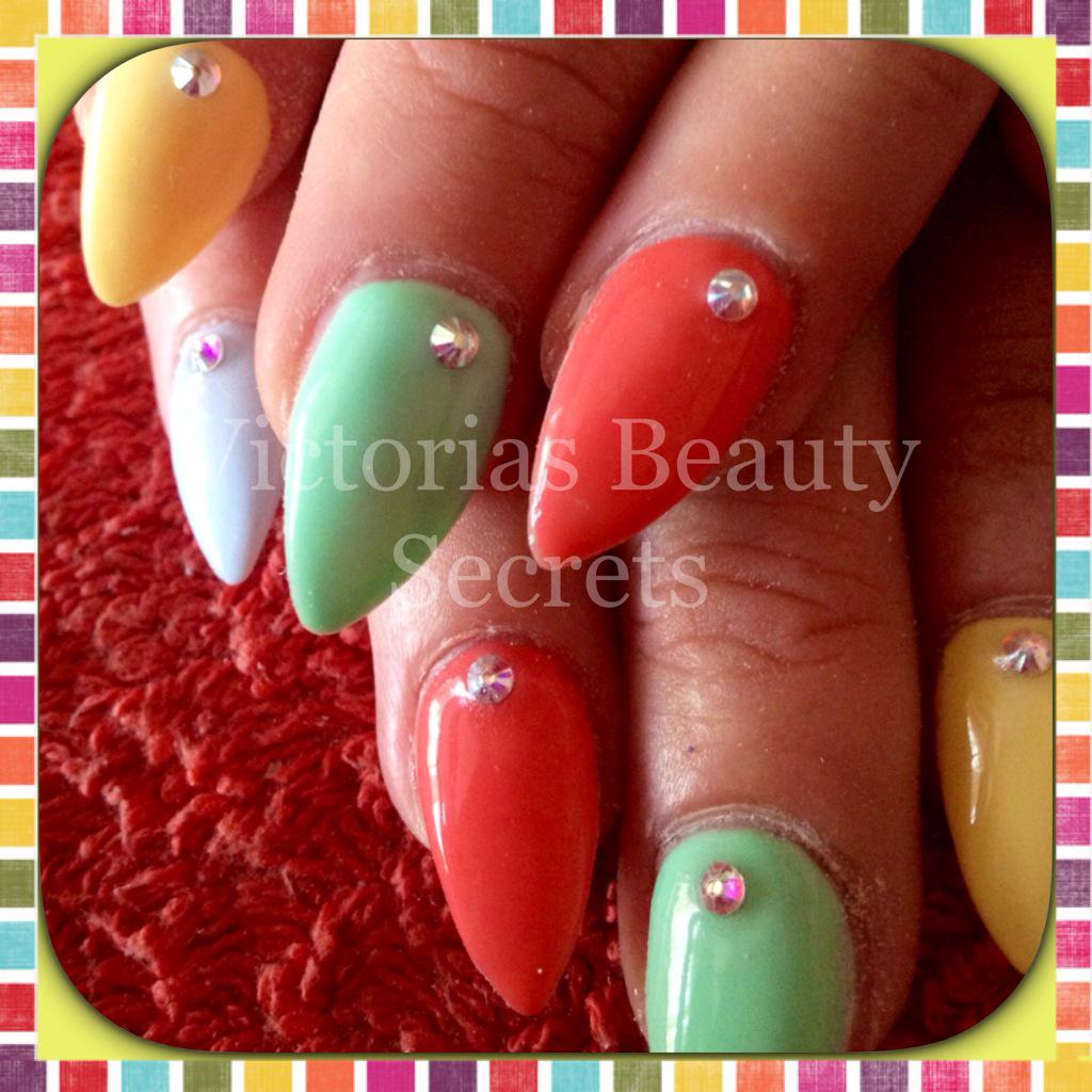 79Secret's tweet image. Pastels for summer