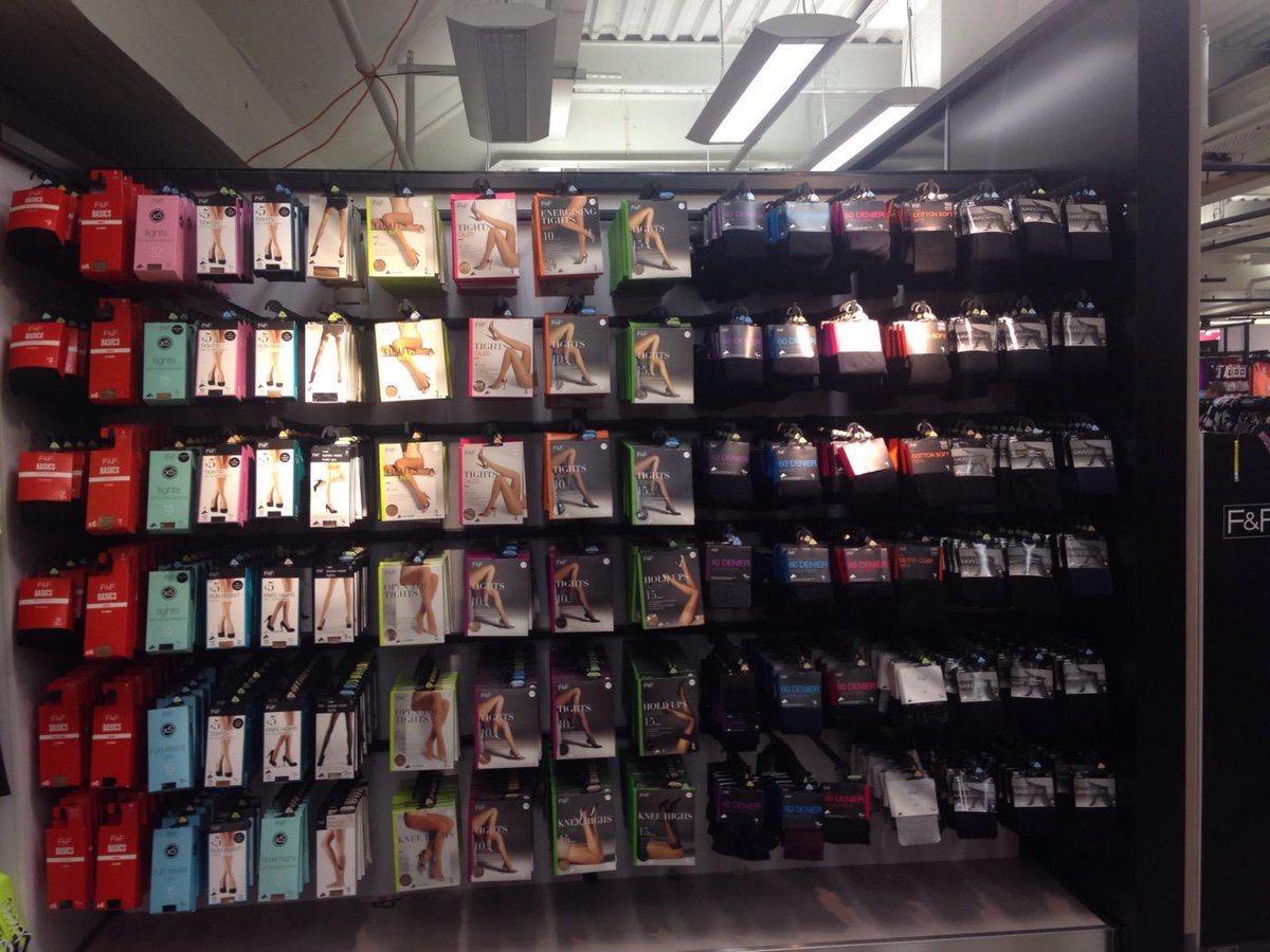 First move complete in Borehamwood ☺️ <a href="/lerennie/">Louise Rennie</a> <a href="/lyndagmcdonald/">lynda mcdonld</a> <a href="/scottandrews03/">Scott Andrews</a> #STANDARDS