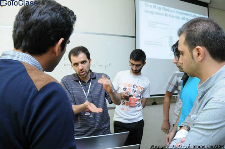 GoToClass_IR's tweet image. جشن انتشار اوبونتو ۱۵.۰۴ دانشگاه تهران، هفتم خرداد ۱۳۹۴
#GoToClass #GoToClass_IR #ubuntu