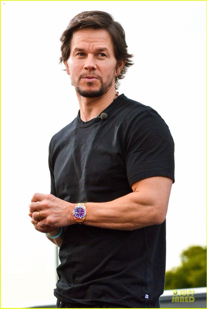 Happy BirthDay   Mark Wahlberg  ^^ 