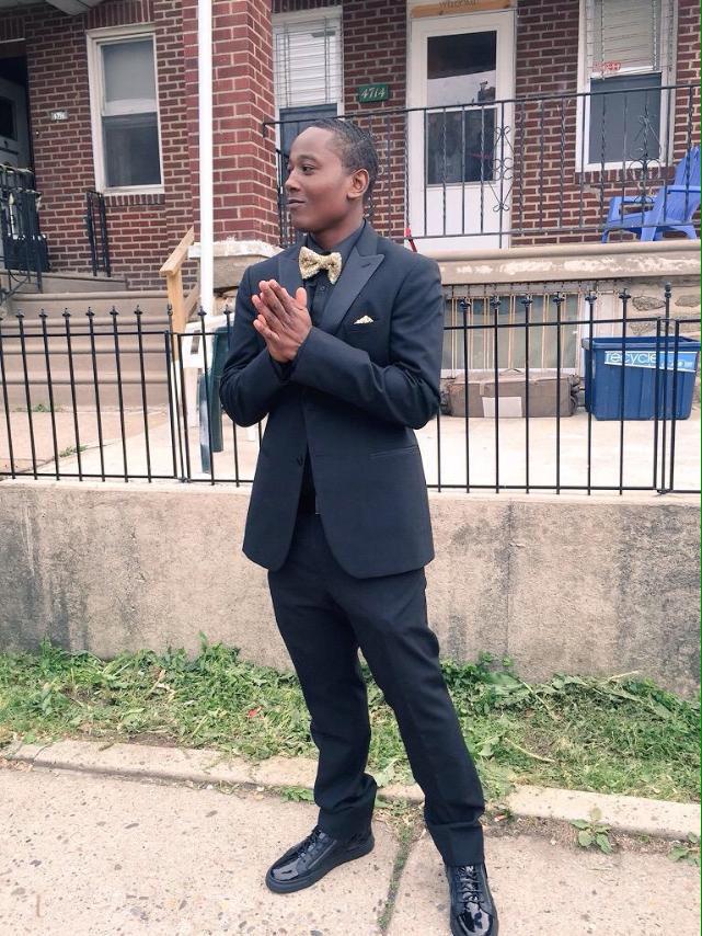 2K15PromPics_'s tweet photo. @_Suge215 😎🙌🏽😍😅 http://t.co/Pi7SpSmJIe