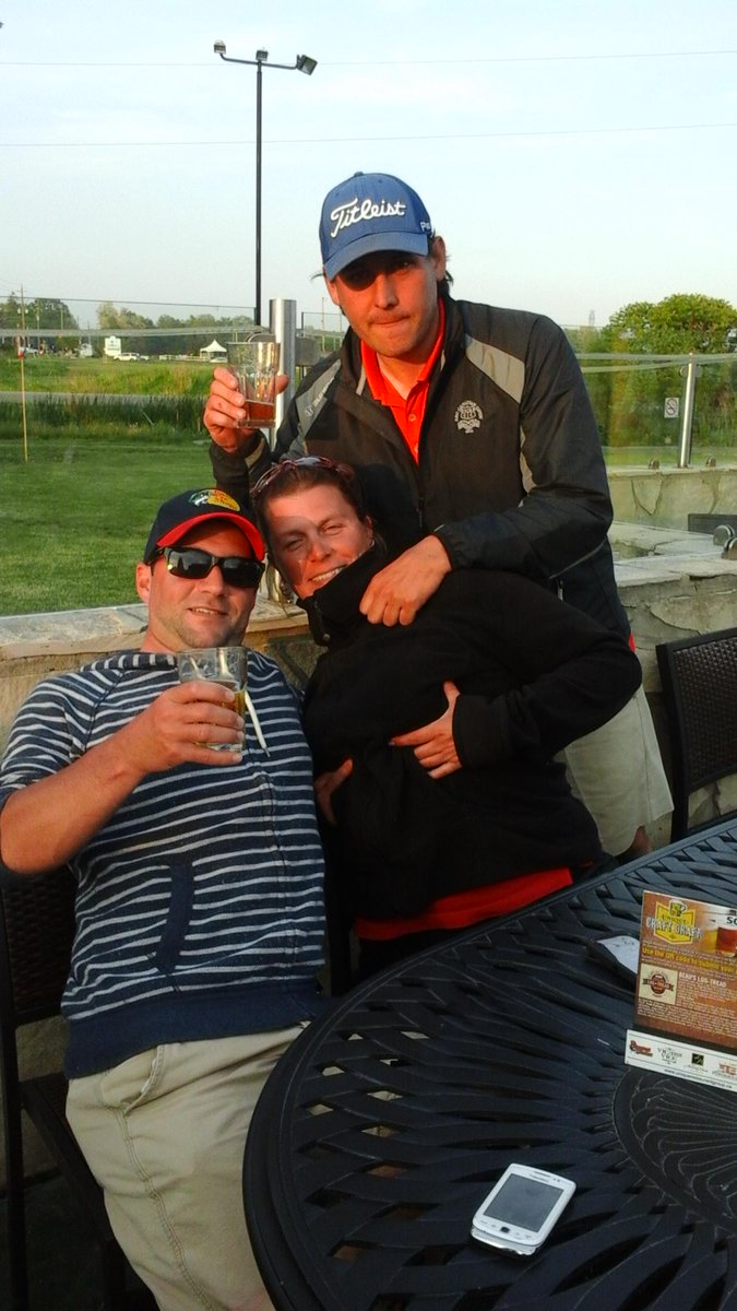 UniqueDraft's tweet image. First week of #UniqueCraftDraft at #Southcote53 #URGHamOnt #BeausBeer
 ow.ly/i/baf0y