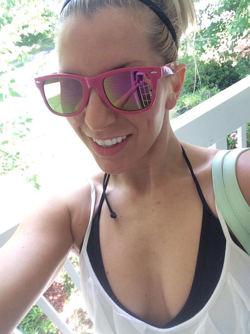 Getting ready to go to the pool and grab some vitamin D #hungryforsummer http://t.co/5JVPCe7euc
