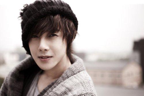  WeGotLoves Happy Birthday to Kim Hyun Joong mantan kekasih.