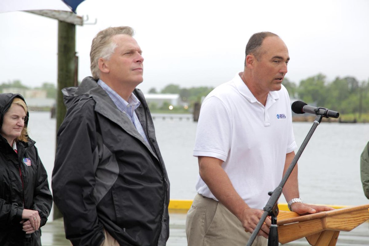 OmegaProtein's tweet image. Omega's Monty Deihl with @GovernorVA in Reedville. We thank the Gov. for his support of the #menhaden fishery. Bravo!