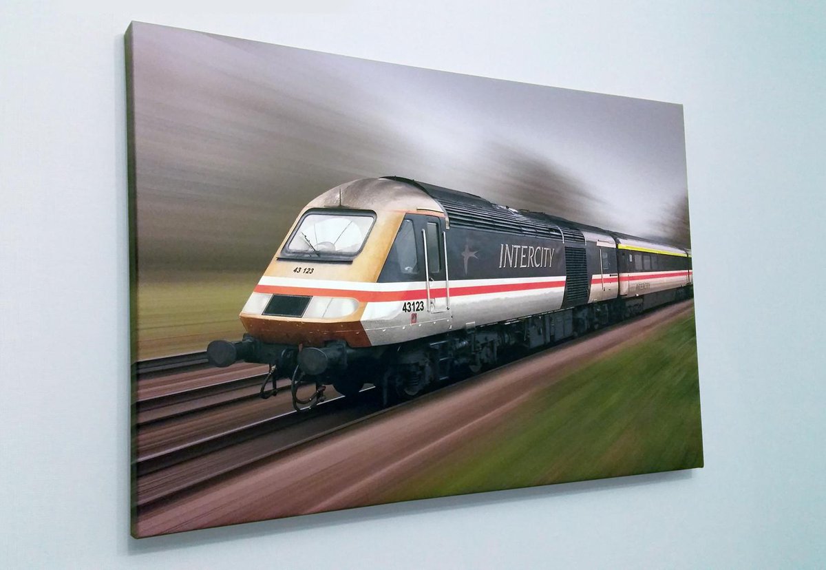 RailwayArt's tweet image. This is the finished 36" x 24" box canvas. New artworks to follow soon... markgeorgephotography.co.uk/railway-art