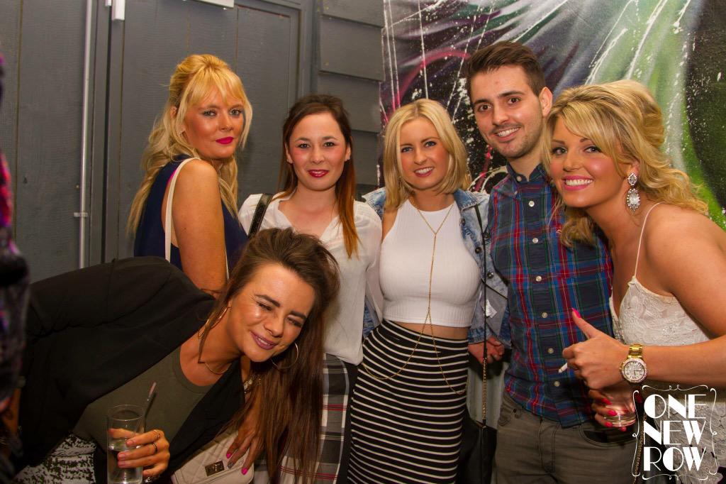 1NewRow's tweet image. 