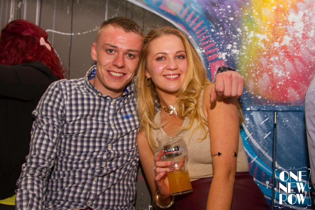 1NewRow's tweet image. 