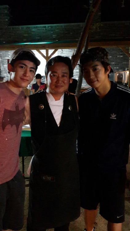KhunWoo0607's tweet photo. It is a KhunWoo thing to....go on dates part 2 🙈 #KWchallenge http://t.co/4SzNybcmpK