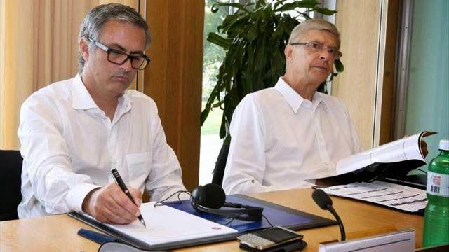 kartik_kapur's tweet image. FA: Welcome gentlemen, before we proceed please write down the instances when you've been fined by the FA