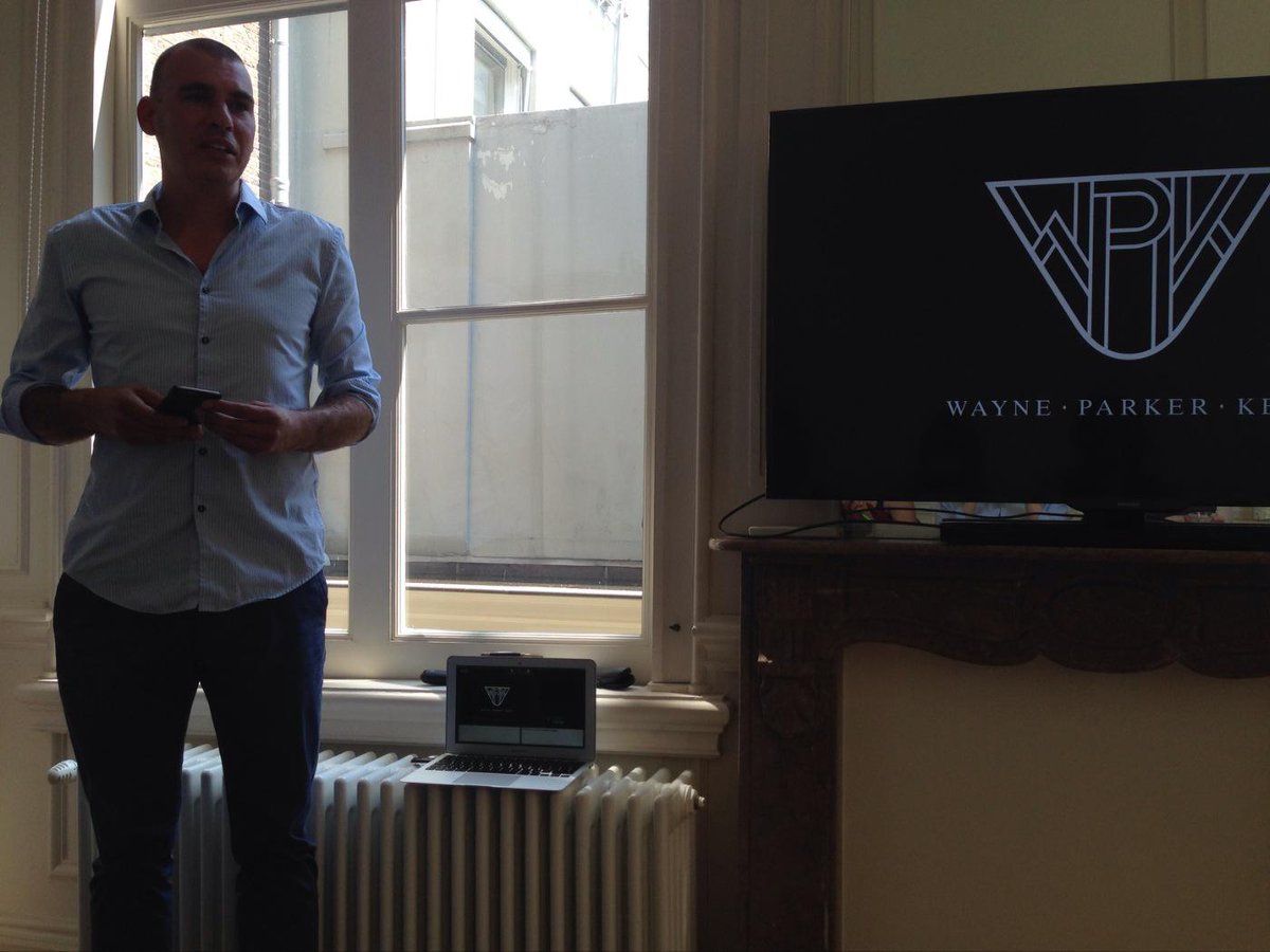 Aangenaam mogen snuffelen bij #WayneParkerKent, <a href="/SanderStallinga/">Sander Stallinga</a> bedankt voor het blussen van mijn vragenvuur. #NewCo