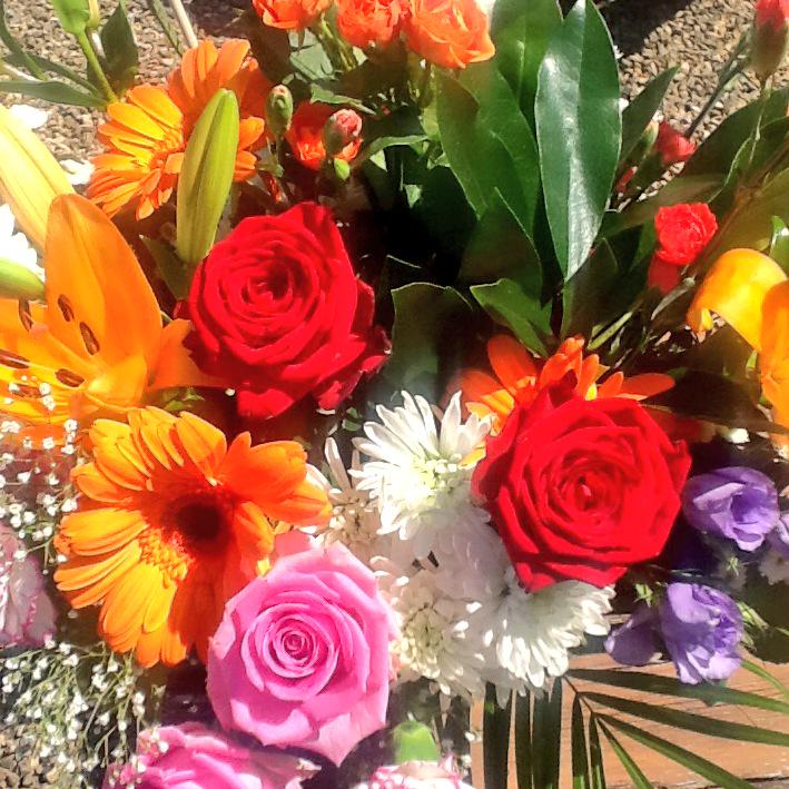 harboursidebar's tweet photo. Fresh flowers @harboursidebar  :-) http://t.co/VYuQSrDnmn