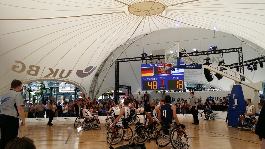 Die zweite Halbzeit zwischen <a href="/TeamGermany_DRS/">Team Germany</a> und Israel hat begonnen