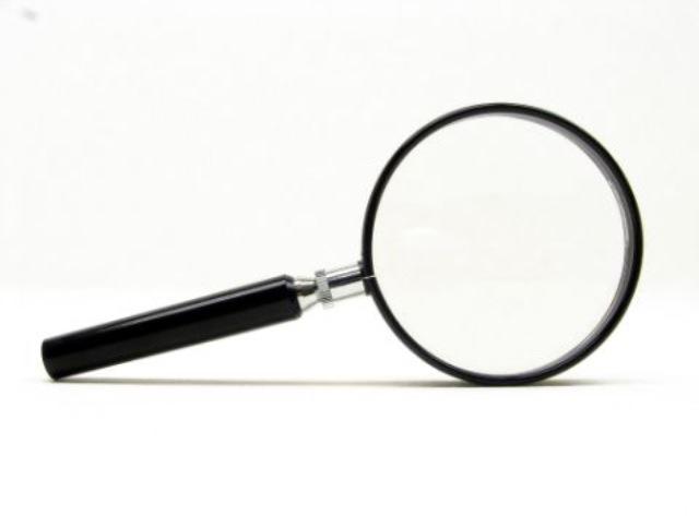 MMCGRAWPLN's tweet photo. A magnifying glass is a handheld, low-tech AT device that allows users to enlarge images, numbers, and text. #uga_at http://t.co/cJ2xbxWUhL