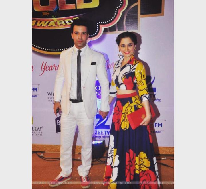 sanjeeda05's tweet photo. @ali_aamir @iamsanjeeda 
Love u both http://t.co/qiiWbNJT8W