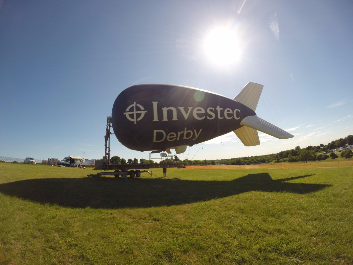 TheEyeFlyer's tweet photo. Launched, flying and delivering the action from the air  #EpsomDerby @Investec_Sport @Channel4Racing @ACSMediaUK http://t.co/2E9BYb0nfE