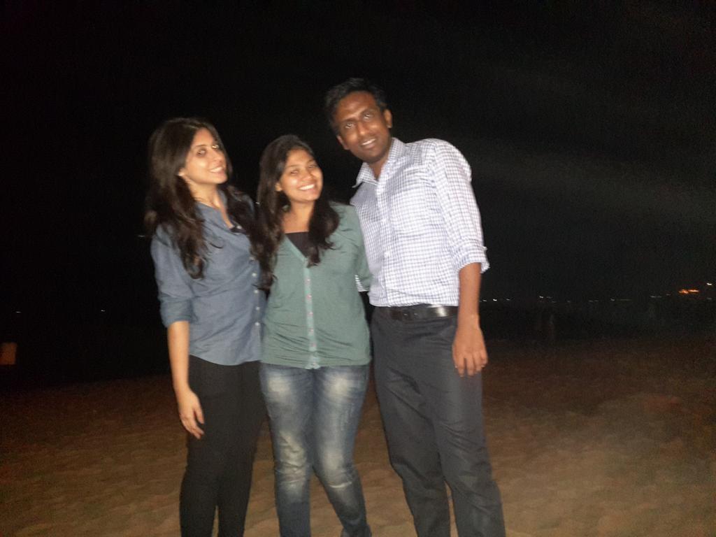 shabbirkd's tweet image. #BombayLoves Juhu Beach @WeAreMumbai"