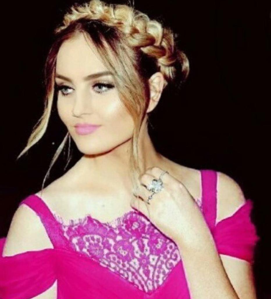 ThePerrie_LM's tweet photo. http://t.co/8c8VQxLUvs