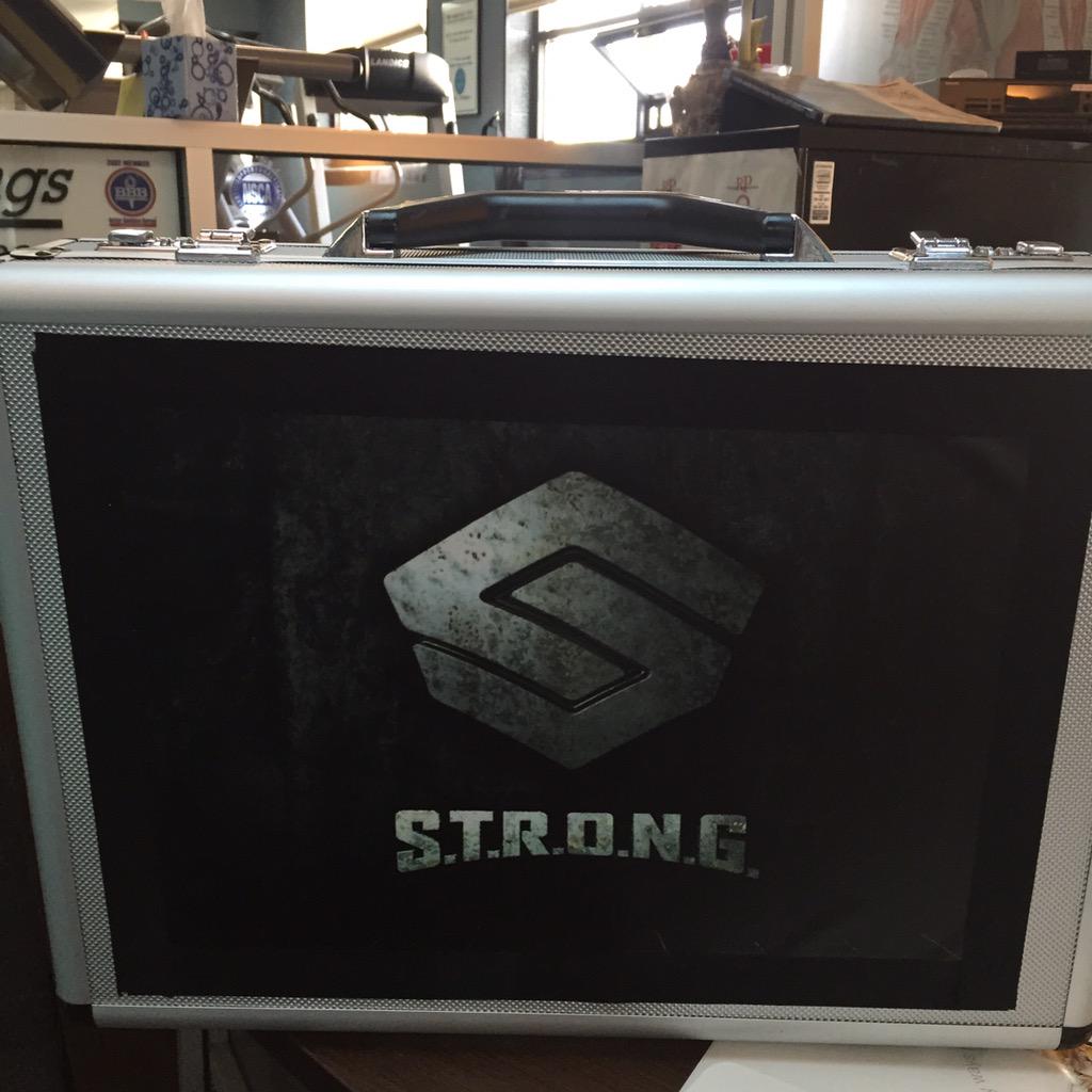 Inertiawave's tweet photo. When you open #thebreifcase your on automatic download greatness, muscles, and realization! #getnbcstrong #NBCSTRONG http://t.co/XassVcCZjV