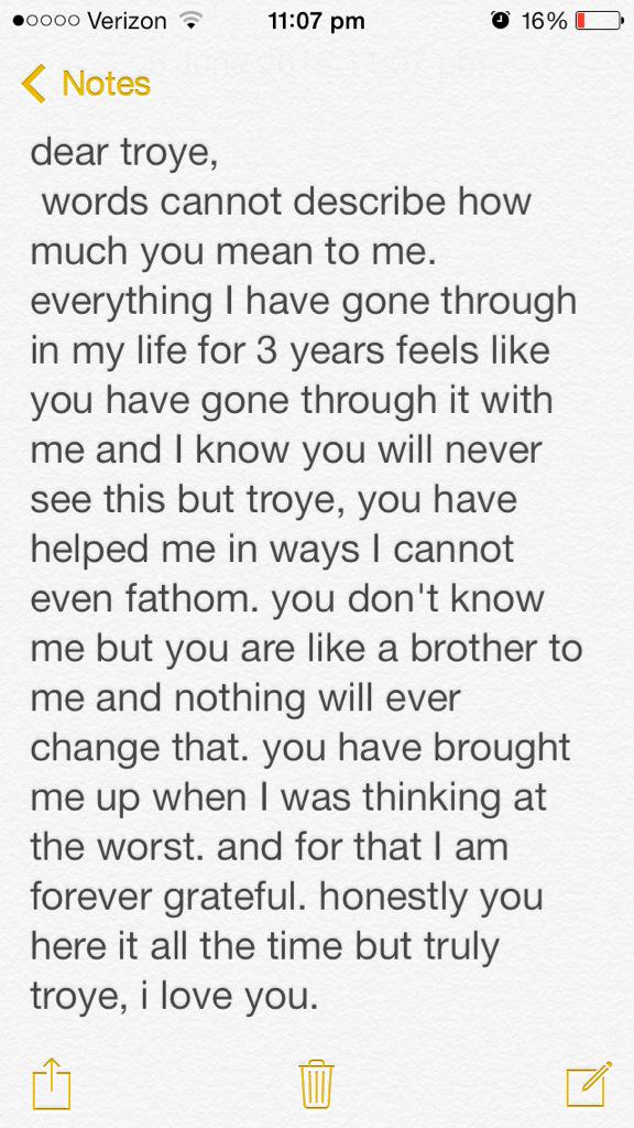 SIVANMYSON's tweet image. pls read troye boy💜💜 
 @troyesivan x20