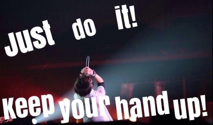 chami0117_uw's tweet photo. UVERworld15周年🔆
これからもずっとついてく40になっても50になっても！

#UVERworld15thAnniversary 
#15周年祝うcrewさんRT 
#6月6日 
#RTしたcrewさん全員フォロー http://t.co/4uoWGWPYUd
