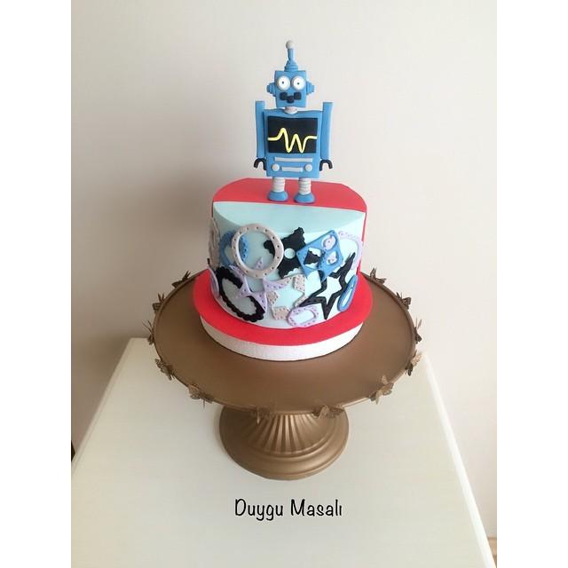 Otherbots's tweet image. Robotları se-vi-yo-ruz! 👀 #robotcake #robot #robotpasta #robotbutikpasta #dogumgunupastasi #pastamodeli #pasta #duy…