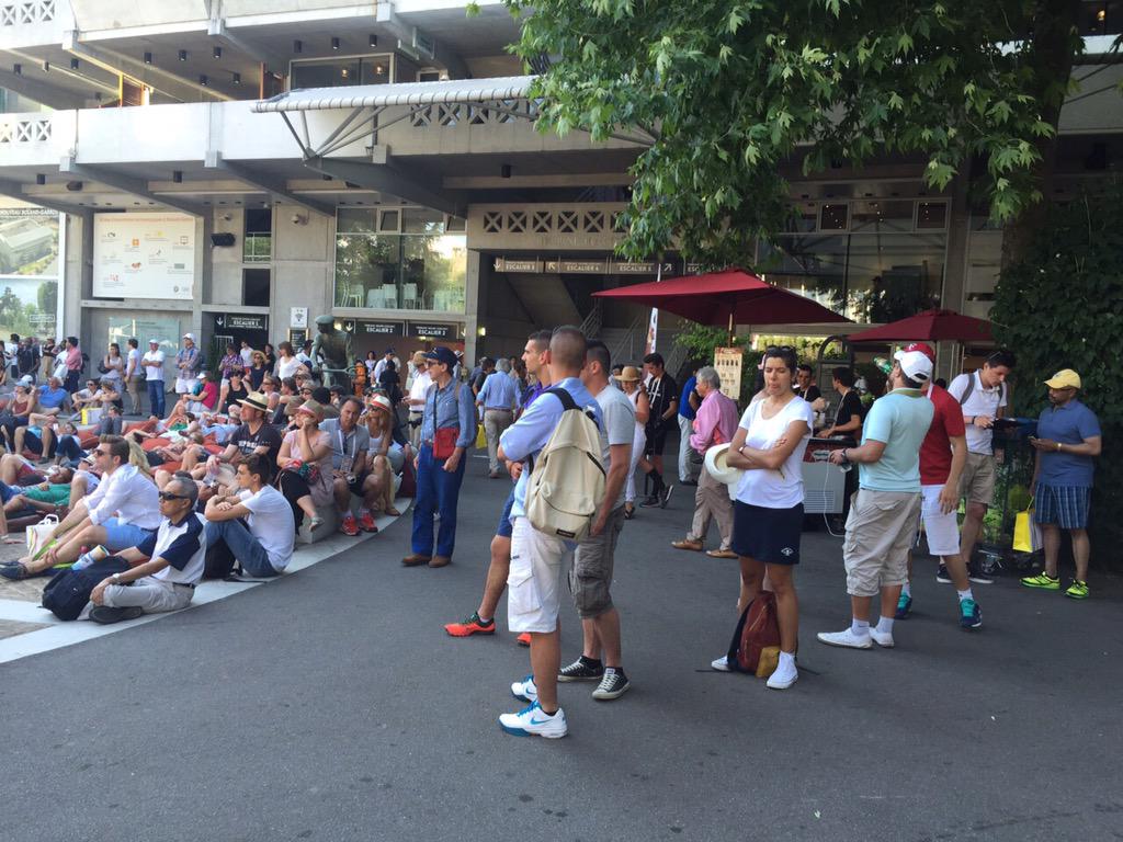 sporting_ins's tweet image. Spot the @SMSInc_UK interviewer.. #SportsResearch #SportsInsight #RG2015 @rolandgarros