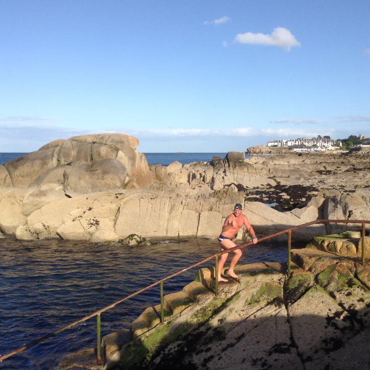 Over from #CapeTown for a conference in #Dublin? "Think I'll swim at the #FortyFoot instead!" EC swimmer <a href="/antpearse/">Anthony Pearse</a>