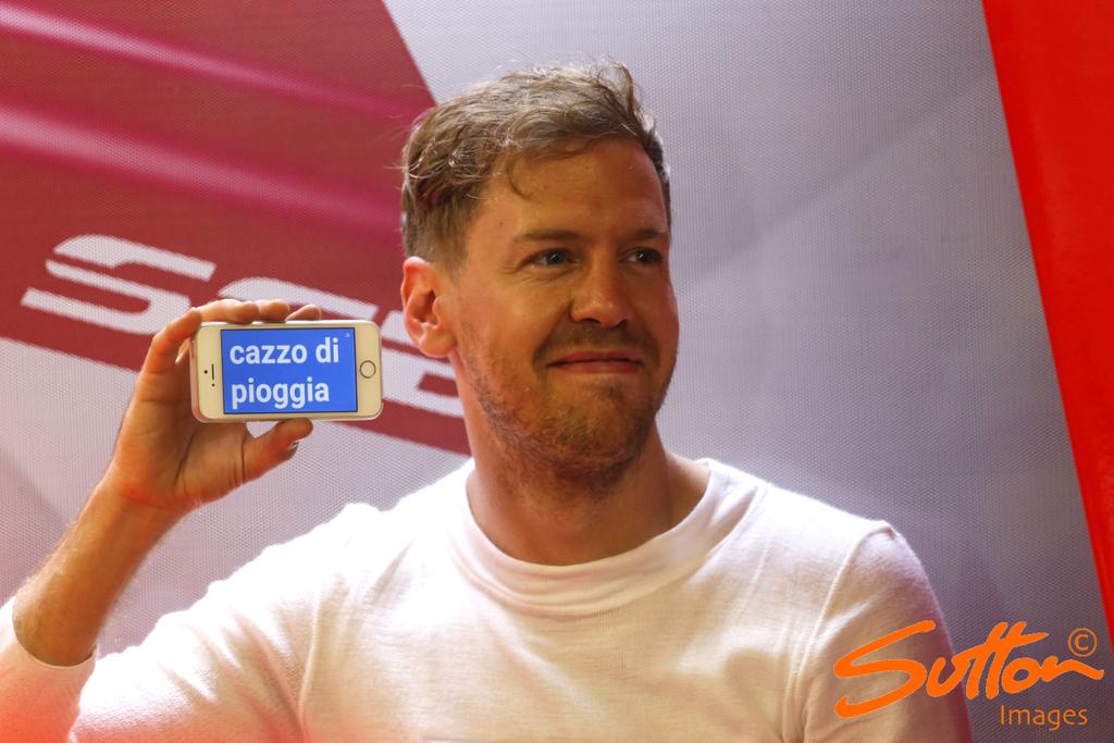 CGw5VdjW8AAUpmD.jpg