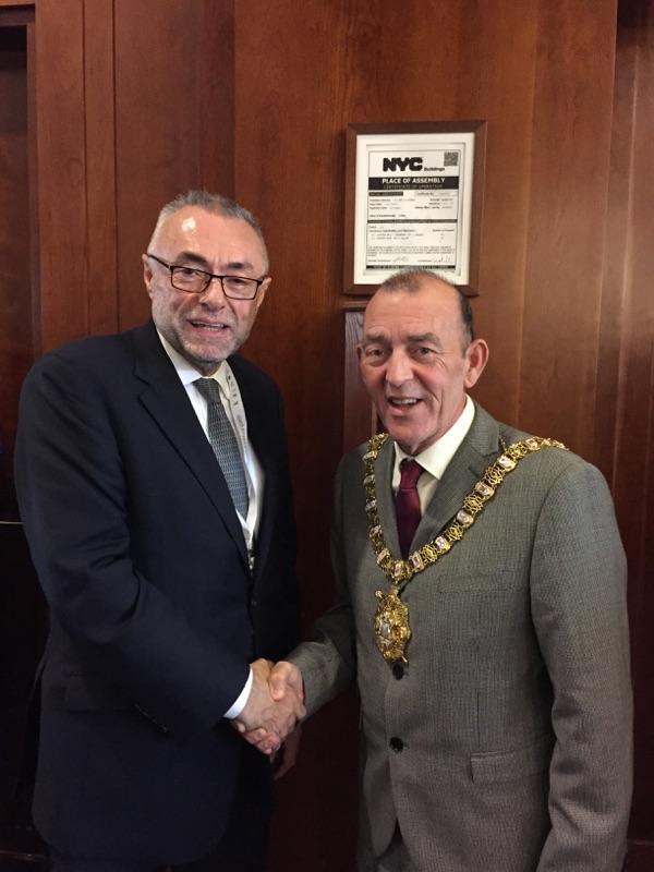 President <a href="/IrishBusinessNY/">The IBO New York</a> <a href="/seanjmcn/">Sean McNeill</a> and IBO Treasurer Nick meeting with @Arder_C in #NYC #NYNB15 #IBONewYork