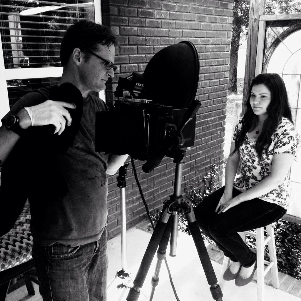 IsaacGreenPJ's tweet photo. Portrait setup with @raedio4 http://t.co/tXNOJH6SnG
