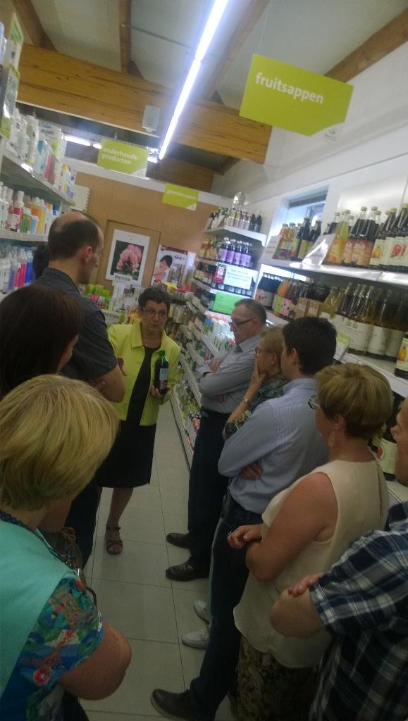 LombaertMarco's tweet photo. Met @UnizoRoeselare @biovita een gezondheidswandeling aan het genieten. http://t.co/QuUaBZZ3p9