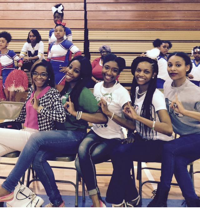 thriftnprosper's tweet image. Service to ALL mankind.💗 #AKA #XiChapter #StarrDetroit