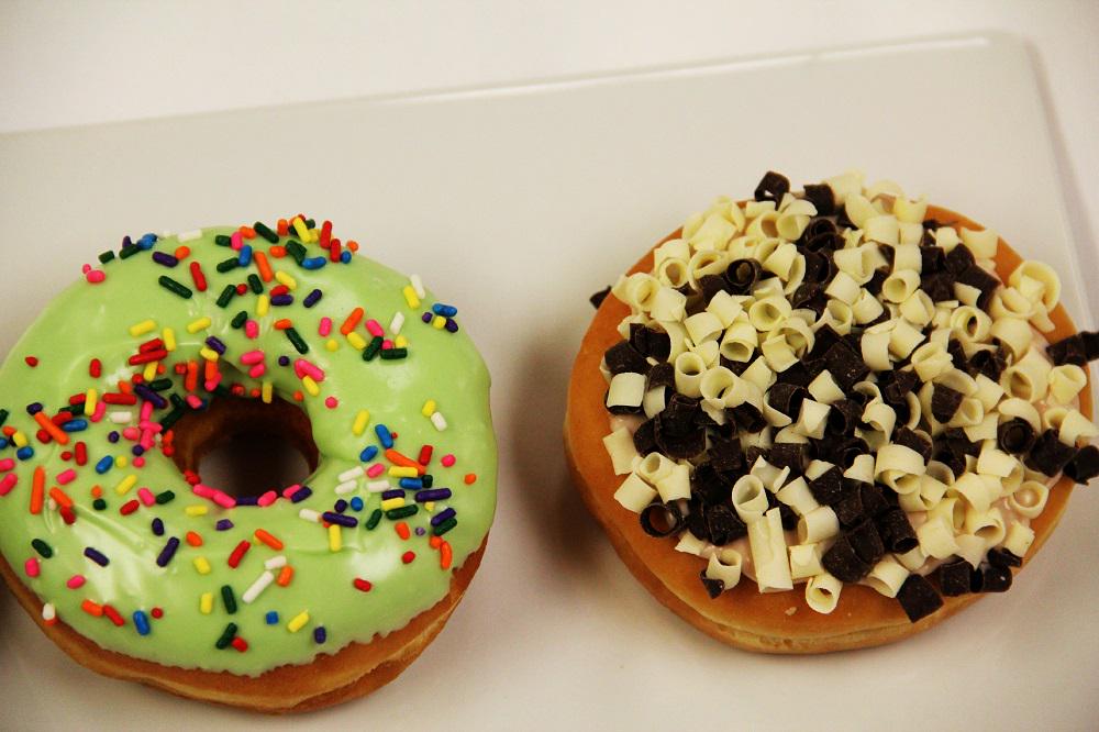 Dunkin' Donuts on Twitter "First up we have our Pistachio Rainbow from