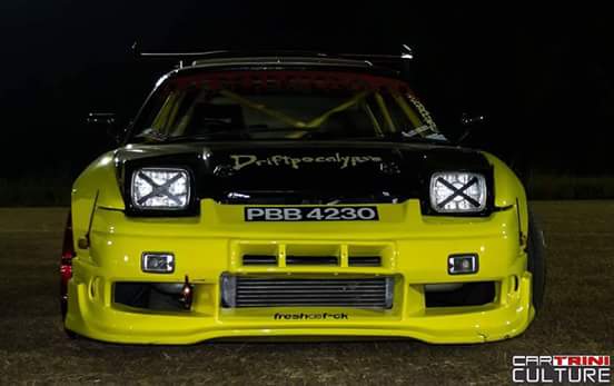 trinicarculture's tweet image. #blackandyellow #driftmachine #hoonigan