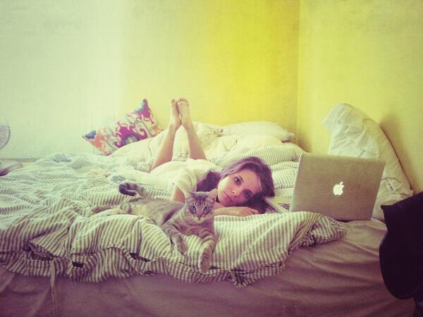 BloodRedArrows's tweet image. 