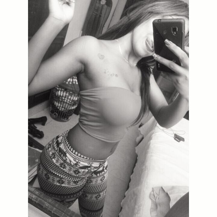 OrelisLora09's tweet photo. Siguemee en IG @OrelisLora09 http://t.co/frQM3tsDCH