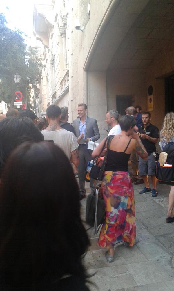 Hilddestonheat's tweet photo. Tom  Hiddleston #Palmademallorca http://t.co/faDxhuuYMQ