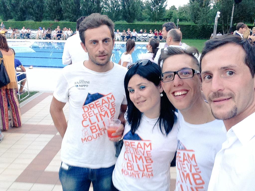 Sfilata sportivi di PD a sostegno della <a href="/FondCeleghin/">FondazioneCeleghin</a>: #OrangeBlue con <a href="/berlato92/">Berlato Giacomo</a> &amp; <a href="/DanieleColli/">Daniele Colli</a> #dasantoasanto2015