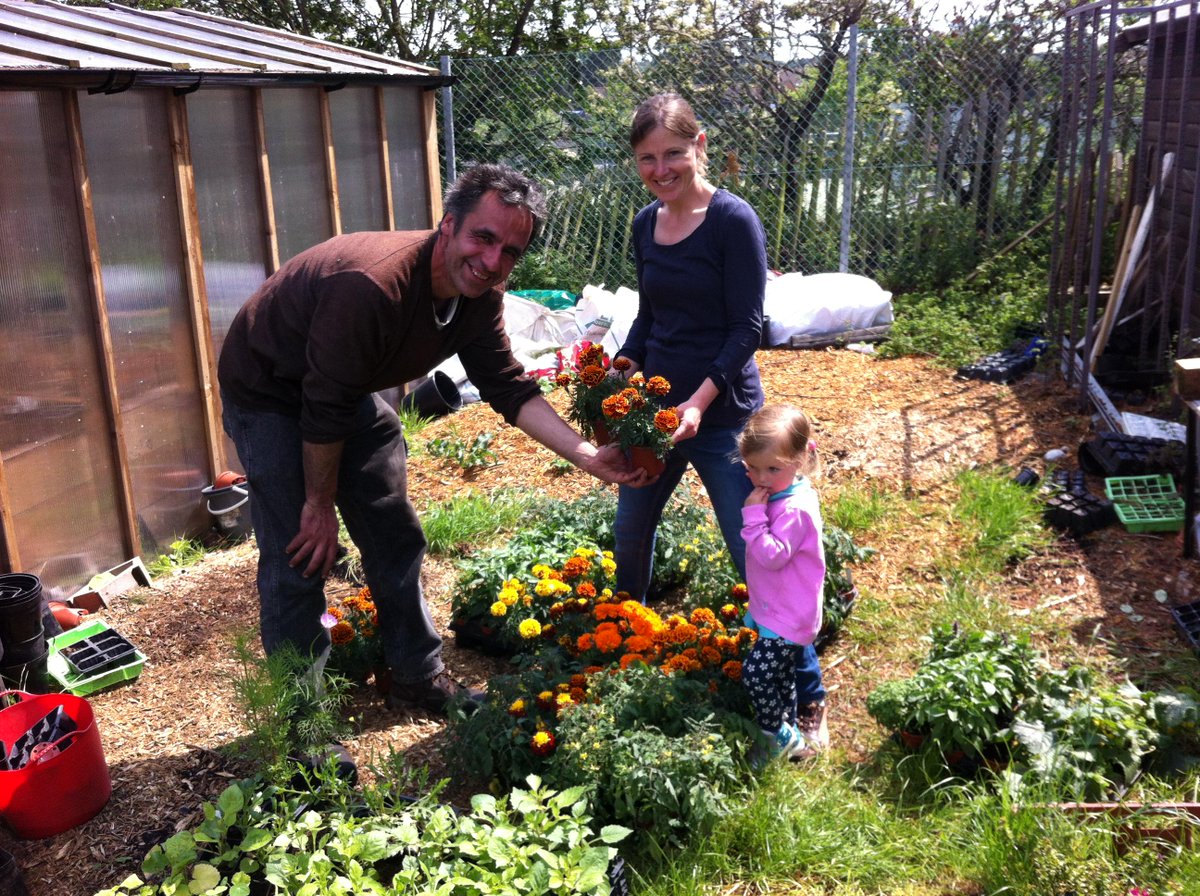 ThePatchSCSP's tweet image. Thanks to Floranova for the amazing donation. never seen so many come out of 1 car!