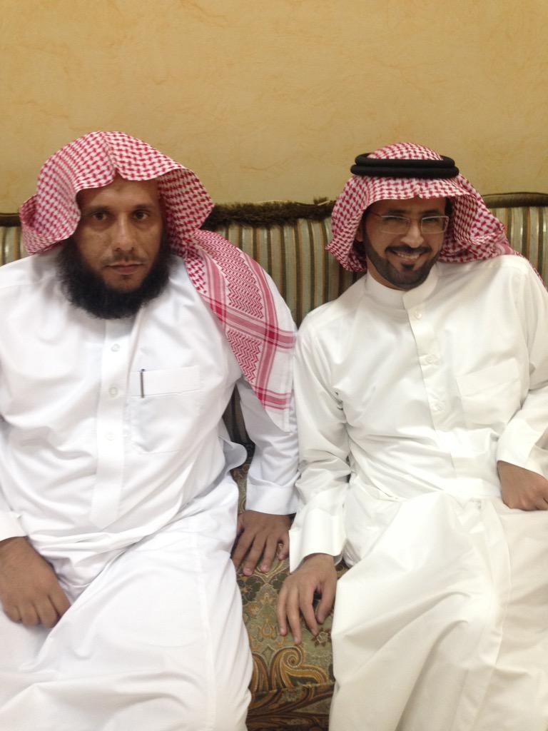 alhamade4's tweet photo. #حفل_تخرج_المهندس_خالد_طلق    جانب من الحضور http://t.co/MBT9dpLOwK