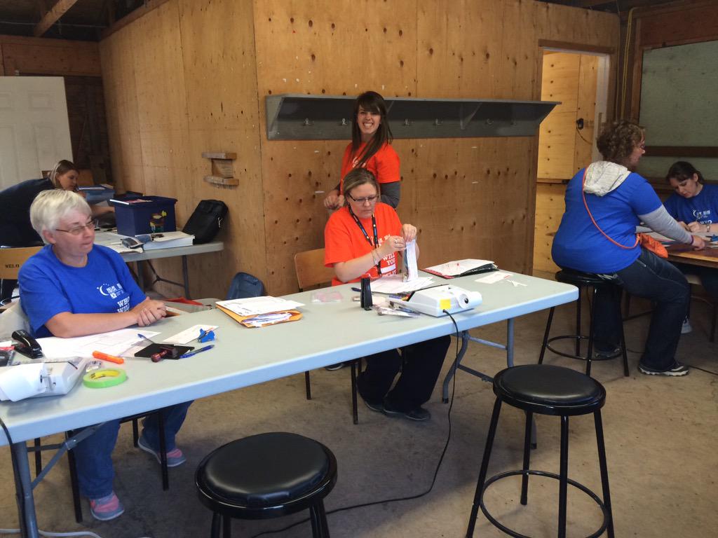 DauphinMB_Relay's tweet photo. Finance booth, hard at work!! http://t.co/K4RR879Q9k