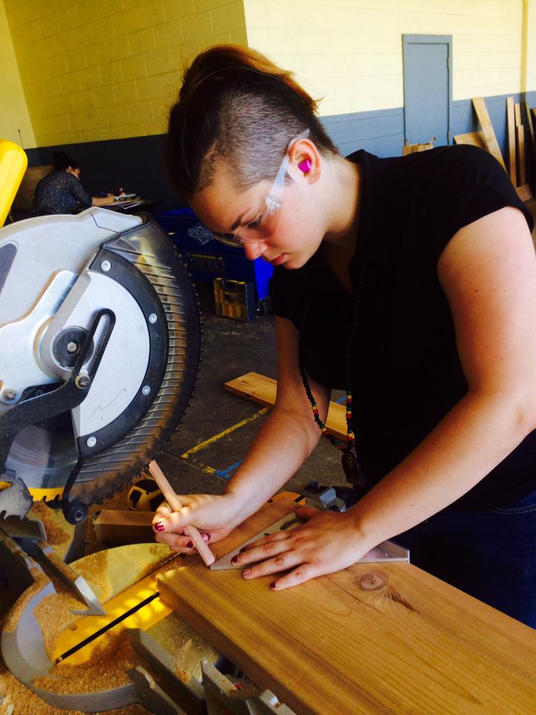 MelissaRysemus's tweet image. Building raised garden beds! #interagencygraywolves