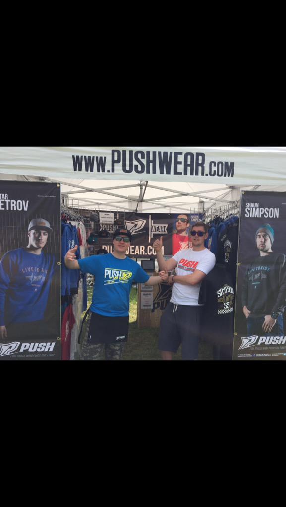 PUSHWEAR's tweet photo. Who's coming to #hawkstonemx @MaxxisBritishMX come say hi, check out new range and meet @shaunsimpson24 #pushwear http://t.co/706vwYWjQu