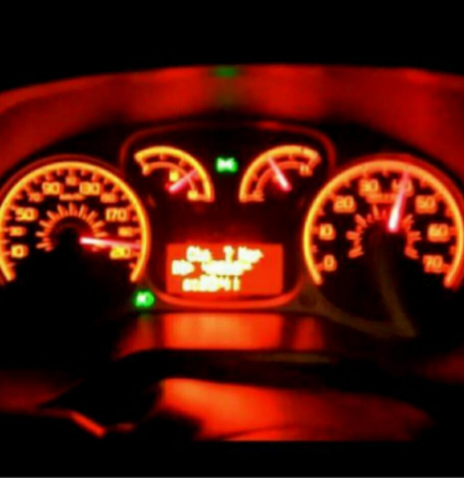 Varsa paran paran için kapışalım olmadı kolyeni satarda harcarım...