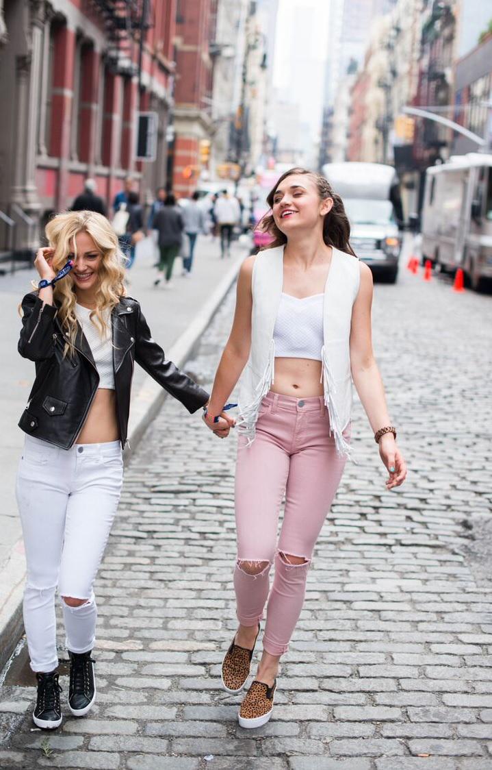 RMSOHO's tweet photo. Just in time for GovBall, BYO Bestie 20% off at @RMSOHO with @louisawendorff @livinlikeLARZ @_blythethomas http://t.co/jqa5UHTyAW