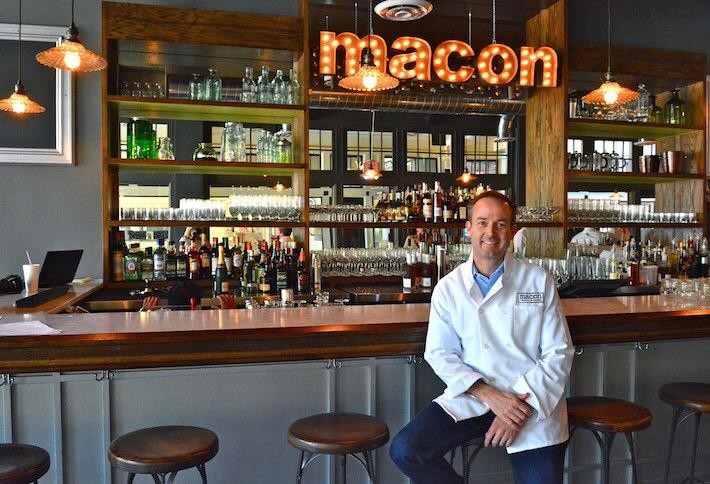 DiningBisnow's tweet photo. Five places to get a taste of the South in the DC area w/ more on the way. https://t.co/wugt3EauDO http://t.co/ZjZTelHa1Q