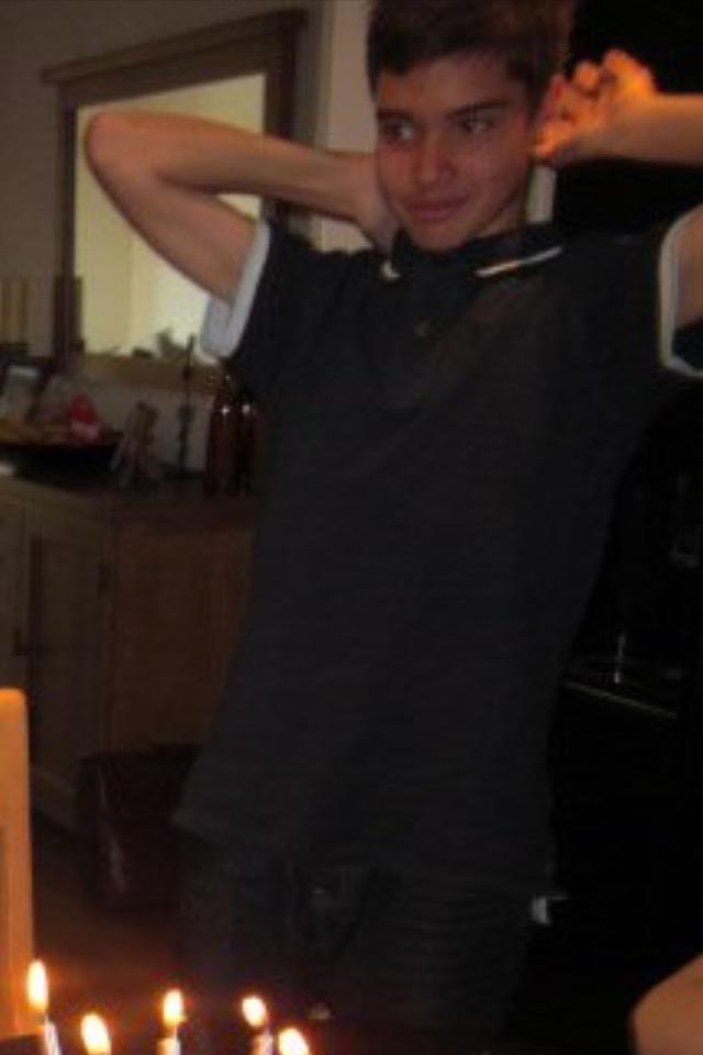 DHSReactions's tweet photo. "Hey babe, look at my new muscle top" http://t.co/psuEzNSQbo