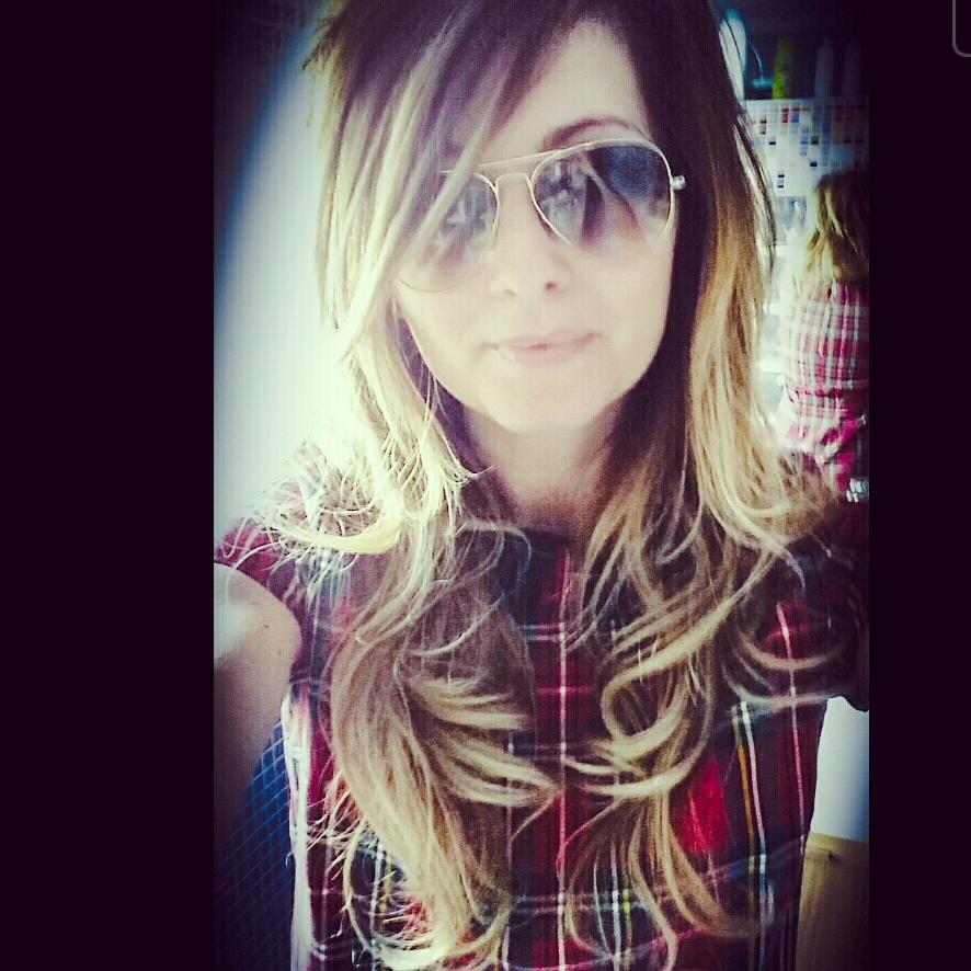 anadom75's tweet photo. @Mubete @trendyBe @Starbeautypage Hoy no pude estar pero os dejo mi foto #RetoGafas http://t.co/AZ4c4SNWcH