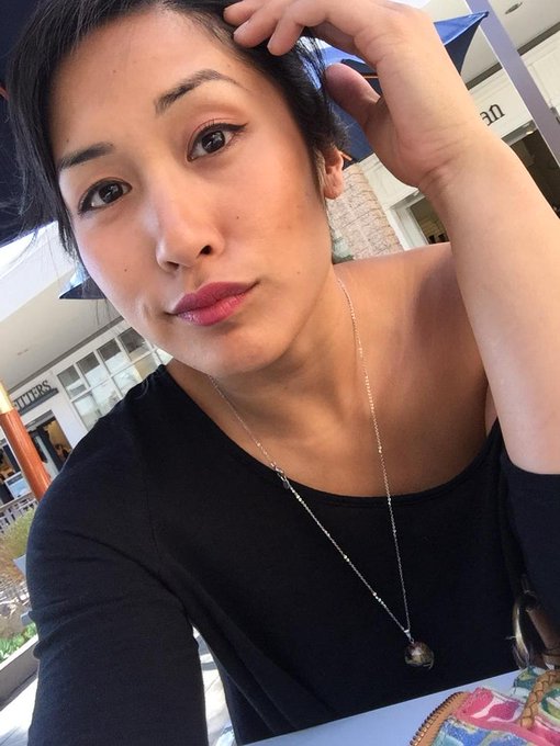 Contemplating getting a bang trim. http://t.co/cyynbVkmVh